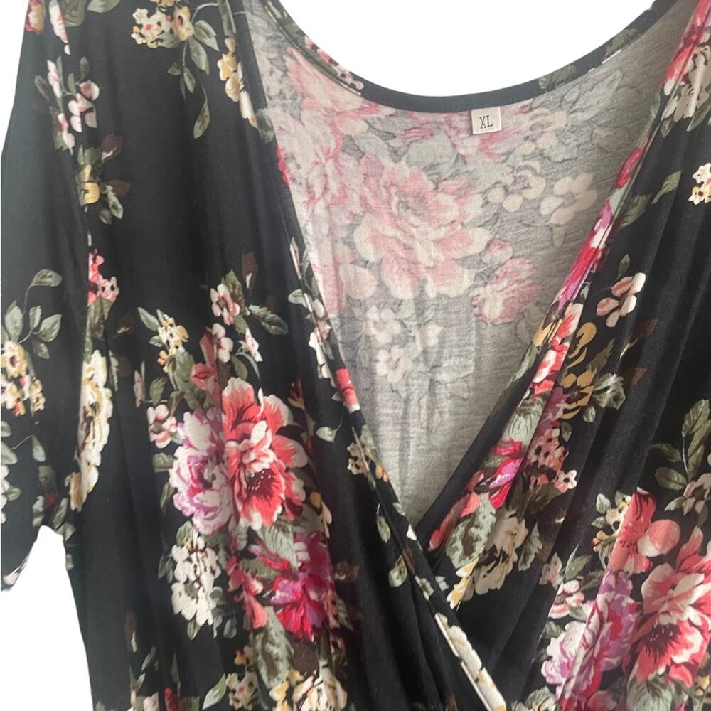 Black Floral Maxi Dress Womens XL Surplice V Neck Short Sleeve Front Slit Flowy - Picture 3 of 9